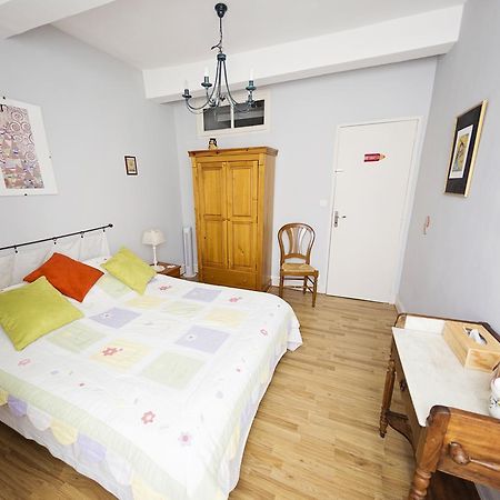 Bed and Breakfast L'Arche Des Chapeliers Foix Esterno foto