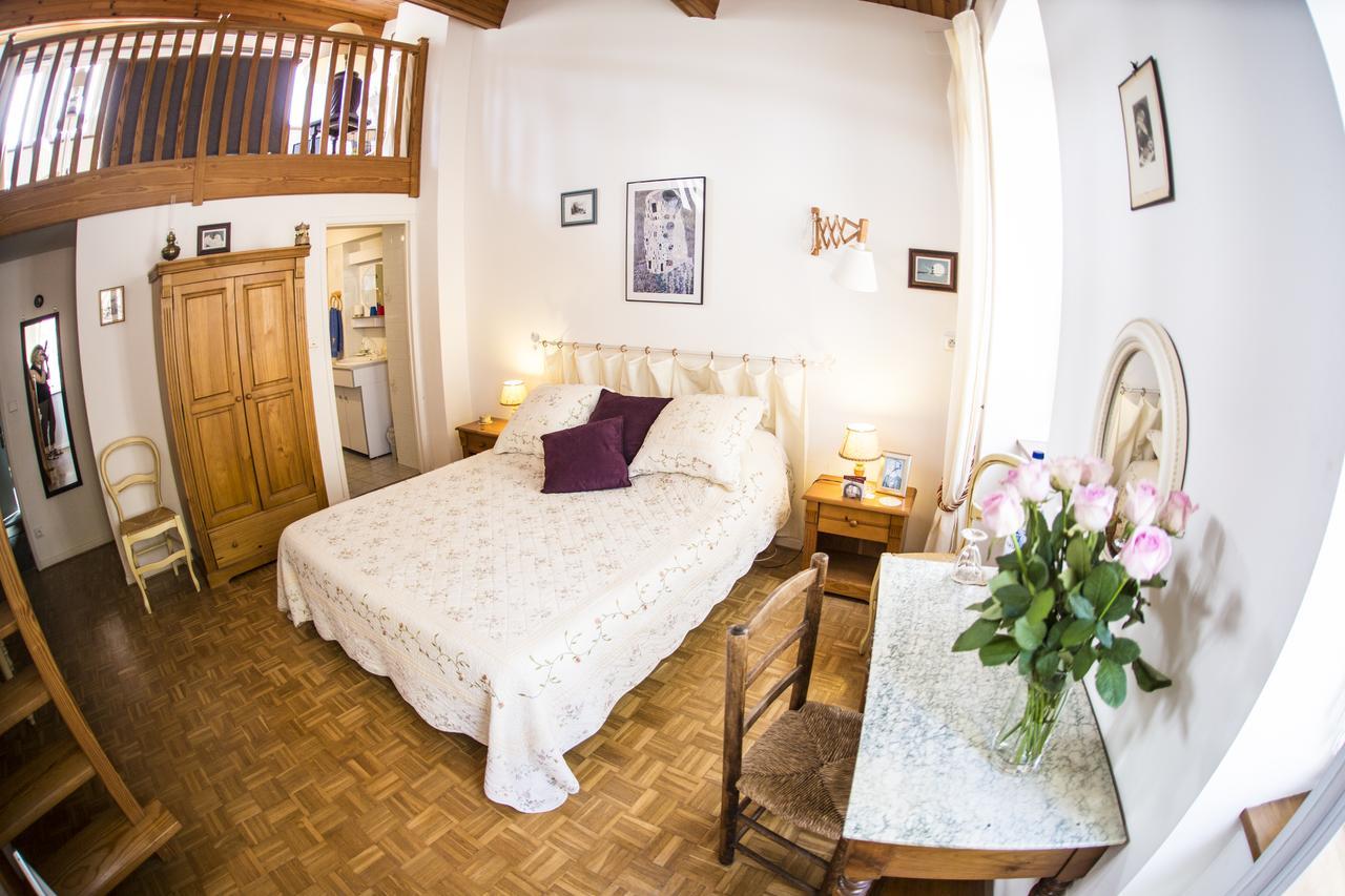 Bed and Breakfast L'Arche Des Chapeliers Foix Esterno foto